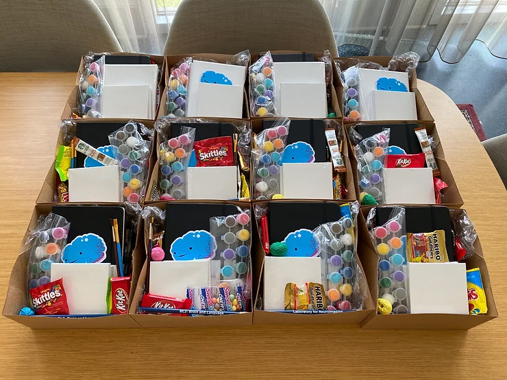 5d69a6 04562f44c57f4606a985761f25b84e93 mv2